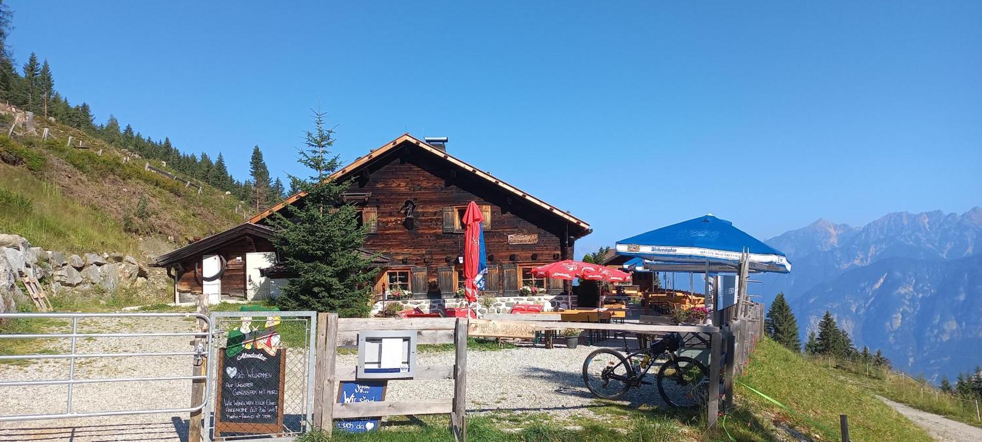 Ferienwohnung Goetzner Auszeit Innsbruck Esterno foto